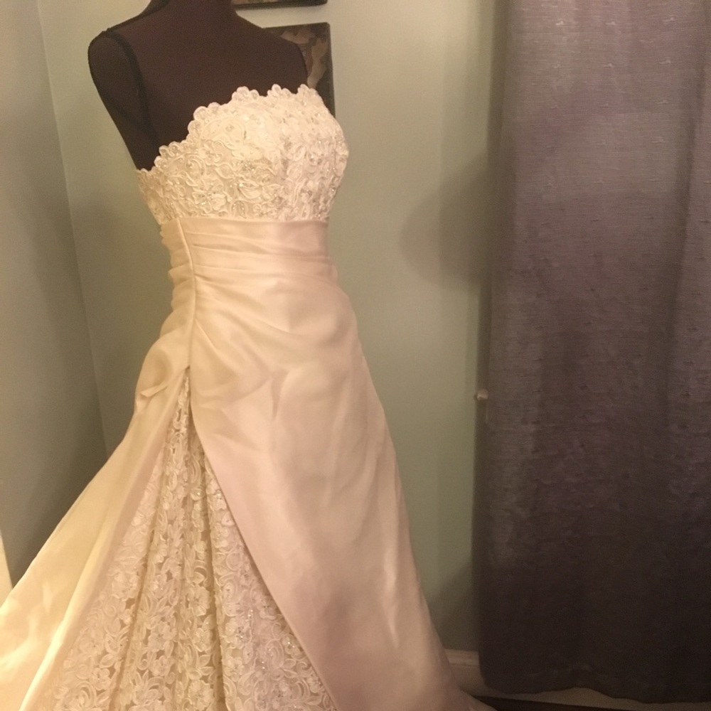 Beautiful wedding gown